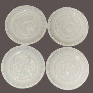 Arlington Designs Bunny Plates